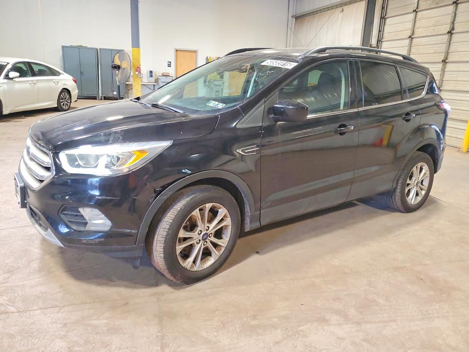 2018 FORD ESCAPE — VIN 1FMCU9HD3JUB58142