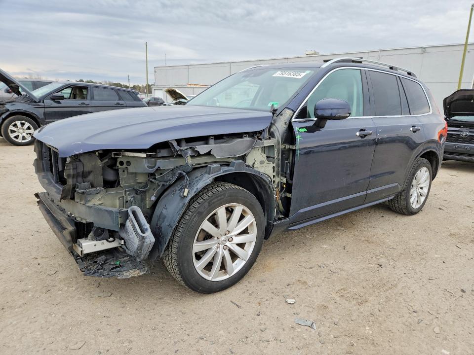 2016 VOLVO XC90 — VIN YV4A22PK3G1035151