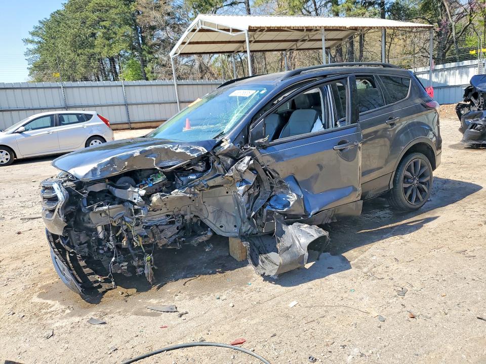 2018 FORD ESCAPE — VIN 1FMCU0GD4JUB34865