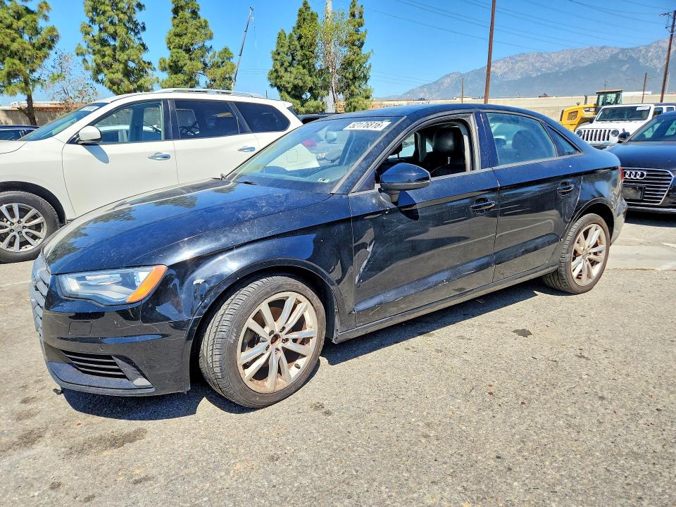 2015 AUDI A3 — VIN WAUAJGFF3F1101524