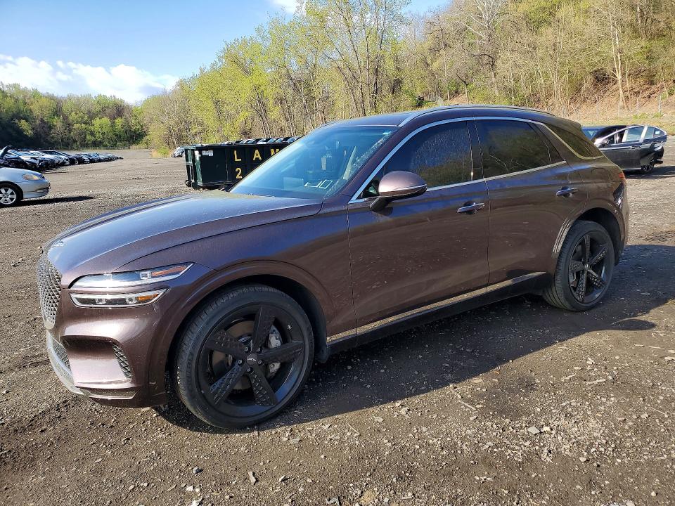 2023 GENESIS GV70 — VIN KMUMADTB2PU135001