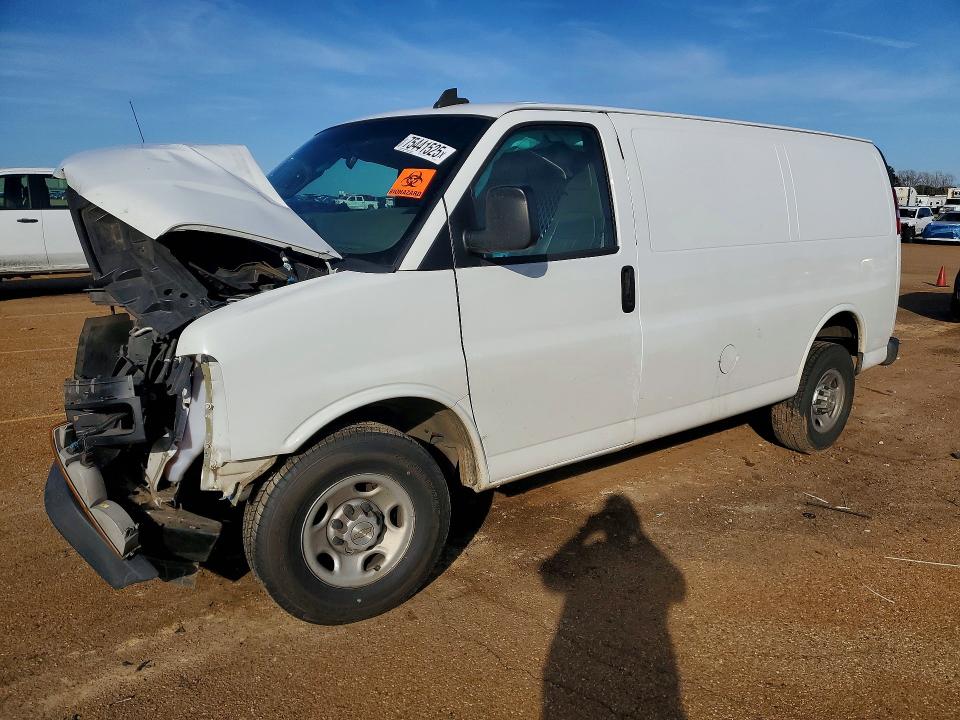 2021 CHEVROLET EXPRESS 25 — VIN 1GCWGAFP4M1177215