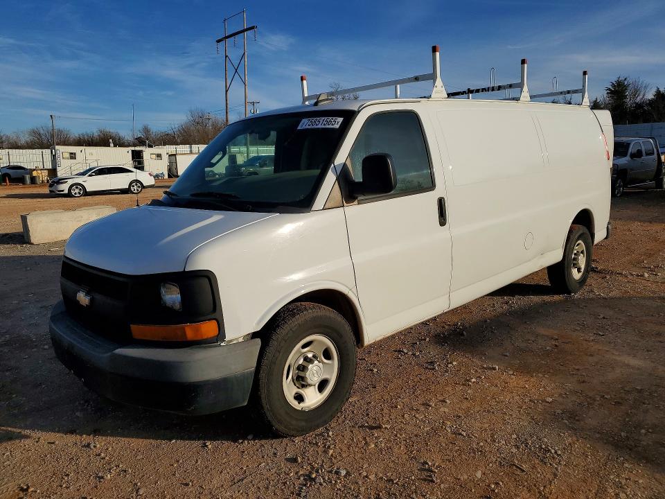 2016 CHEVROLET EXPRESS 25 — VIN 1GCWGBFF1G1169011