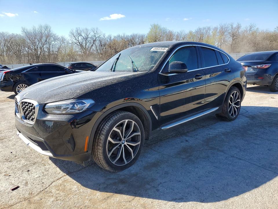2022 BMW X4 — VIN 5UX33DT00N9J86633