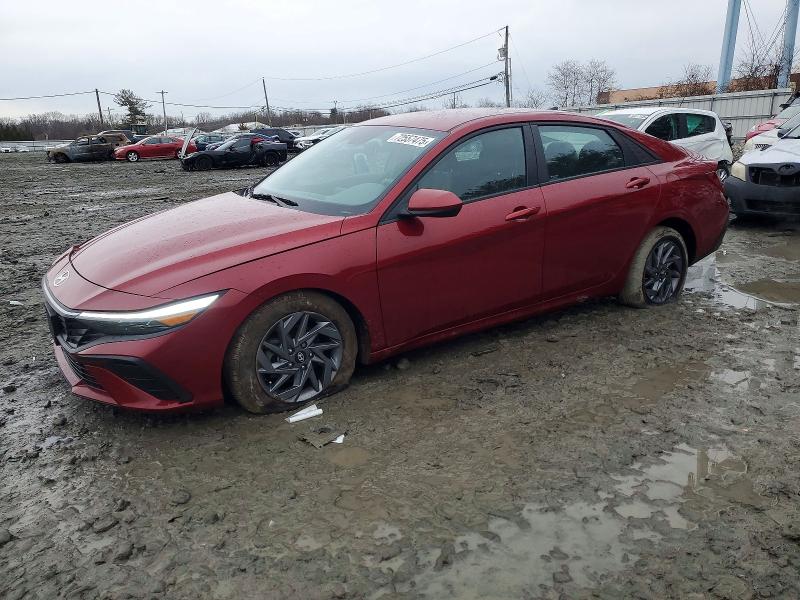 2024 HYUNDAI ELANTRA — VIN KMHLM4DJ4RU109025