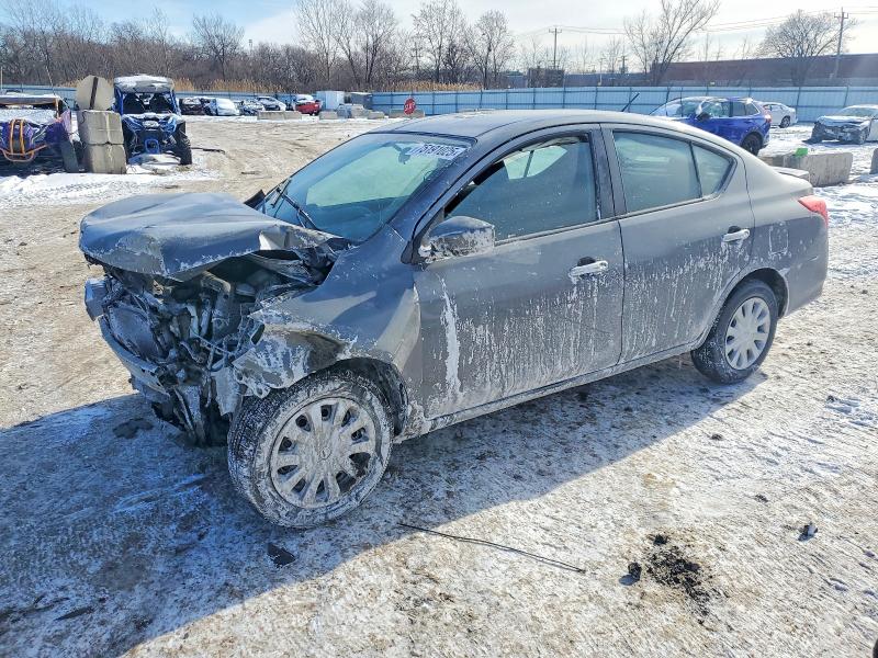 2019 NISSAN VERSA — VIN 3N1CN7AP2KL841040