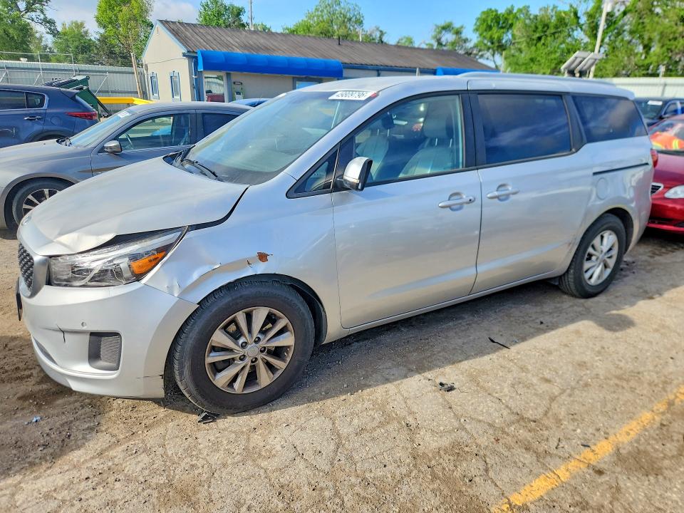 2017 KIA SEDONA — VIN KNDMB5C10H6246083