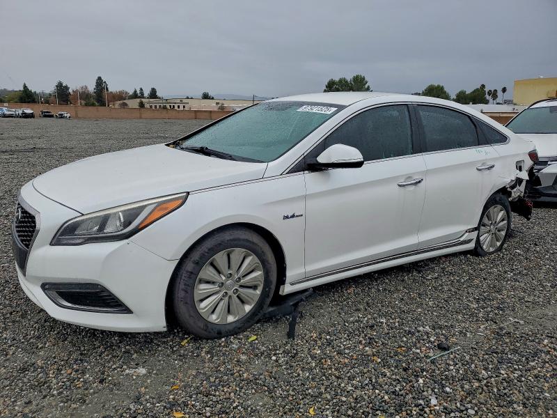 2016 HYUNDAI SONATA HYB — VIN KMHE24L10GA023290