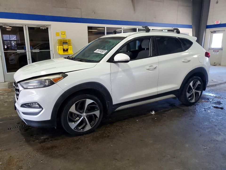 2017 HYUNDAI TUCSON — VIN KM8J3CA23HU392579