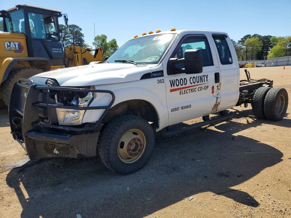 2015 FORD F350 — VIN 1FD8X3HT3FED10309