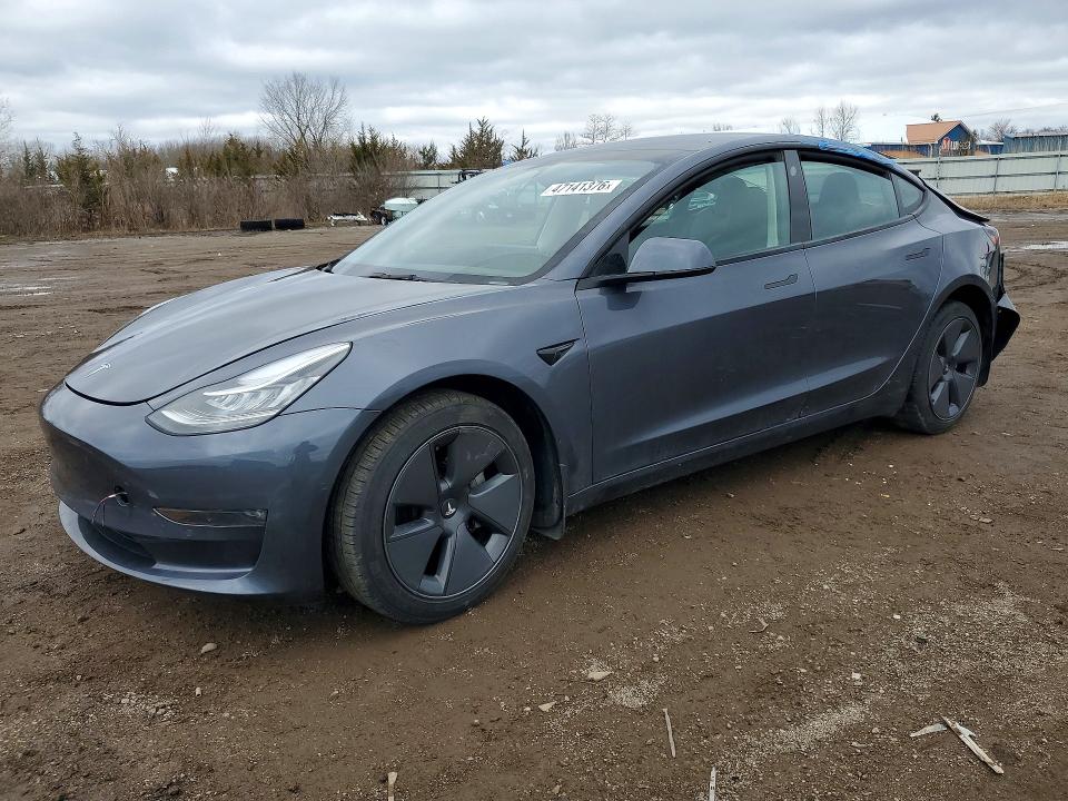 2022 TESLA MODEL 3 — VIN 5YJ3E1EB4NF261025