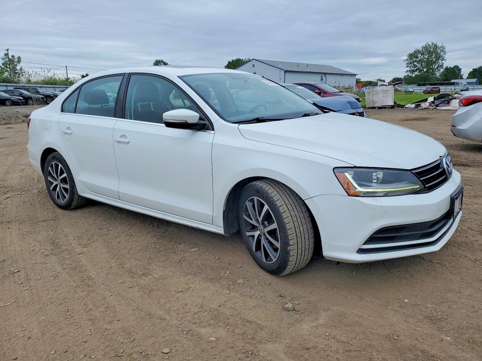 3VWDB7AJXHM262738