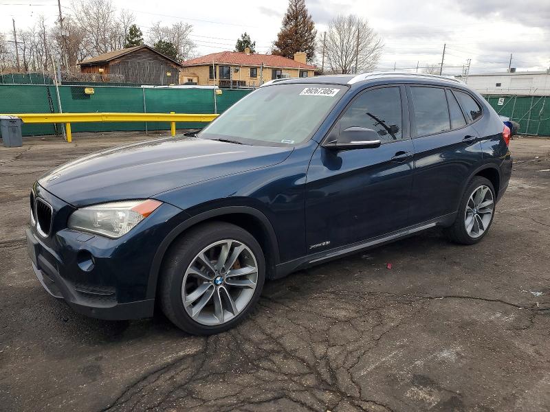 2013 BMW X1 XDRIVE3 — VIN WBAVM5C51DVV91136