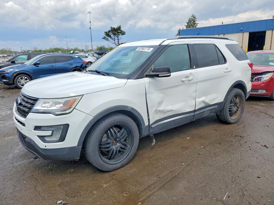 2017 FORD EXPLORER — VIN 1FM5K7DH4HGB44495