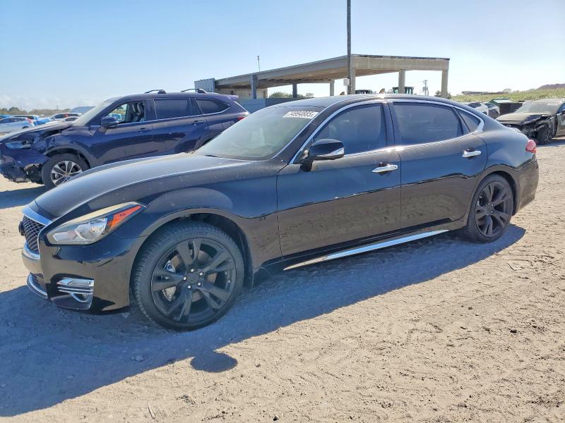2018 INFINITI Q70L — VIN JN1BY1PP6JM330054
