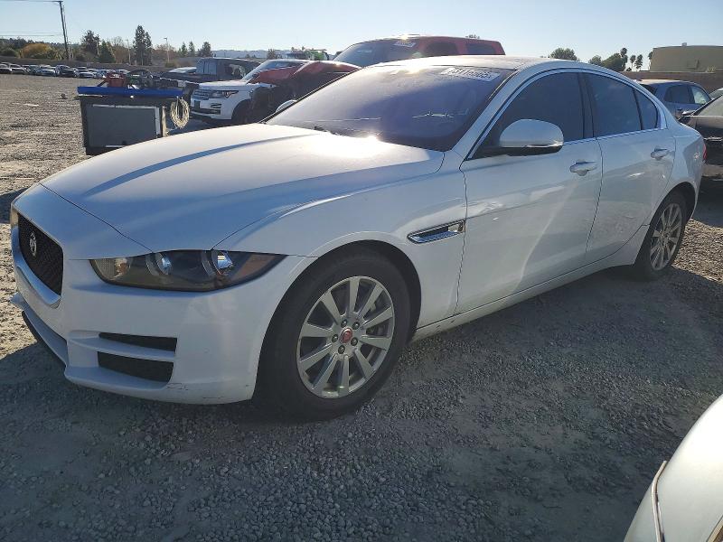 2019 JAGUAR XE — VIN SAJAR4FX1KCP49673