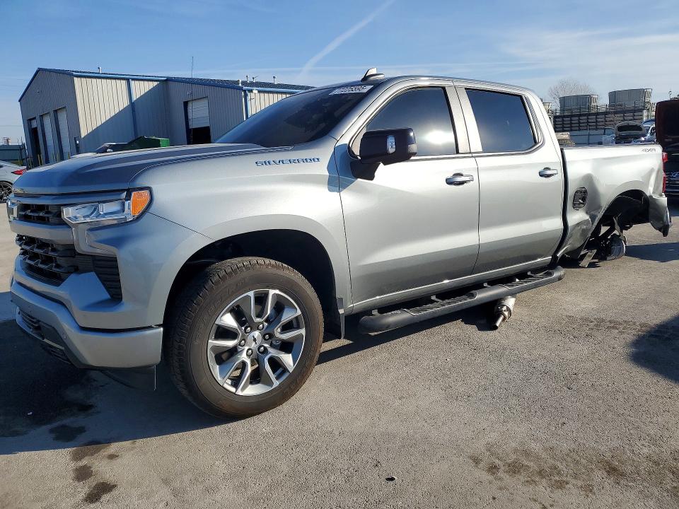 2025 CHEVROLET SILVERADO — VIN 1GCUKEED7SZ264853