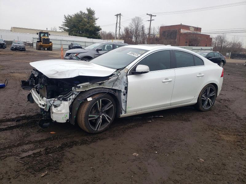 2017 VOLVO S60 — VIN YV149MTS1H2435454