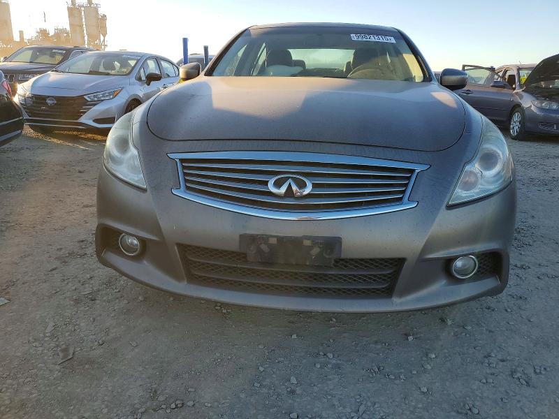 JN1CV6AP1AM405536
