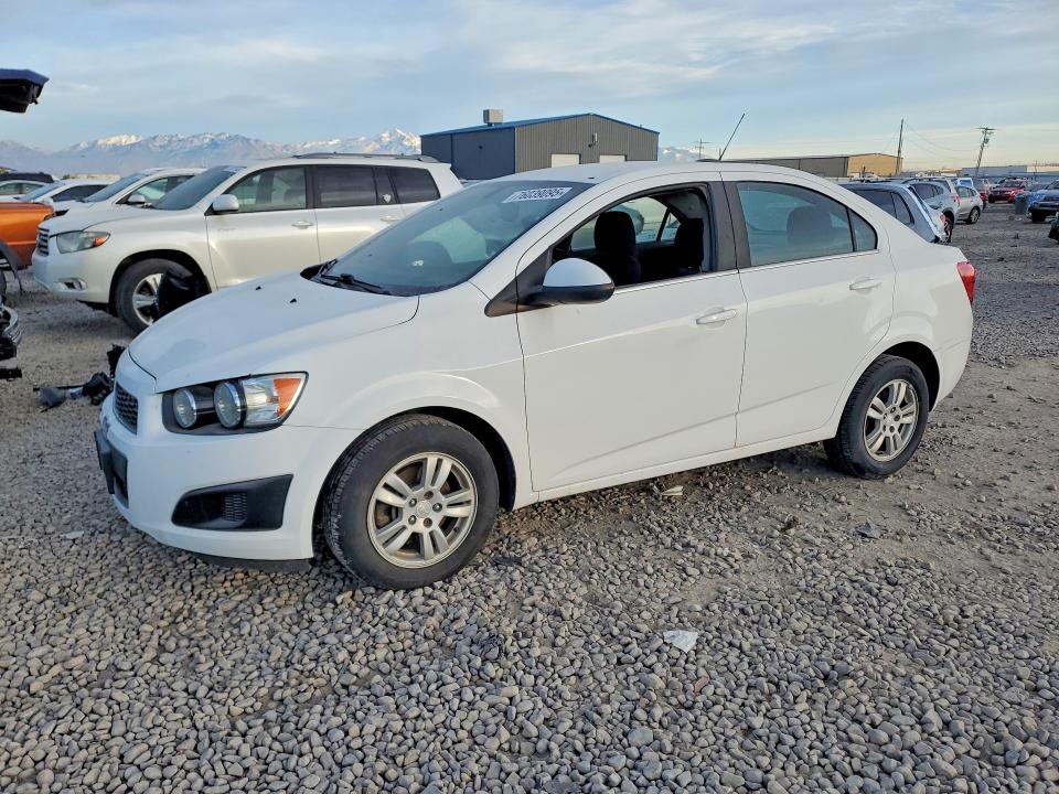 2015 CHEVROLET SONIC LT — VIN 1G1JD5SH3F4127103