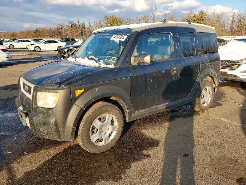 2005 HONDA ELEMENT LX — VIN 5J6YH28355L027765