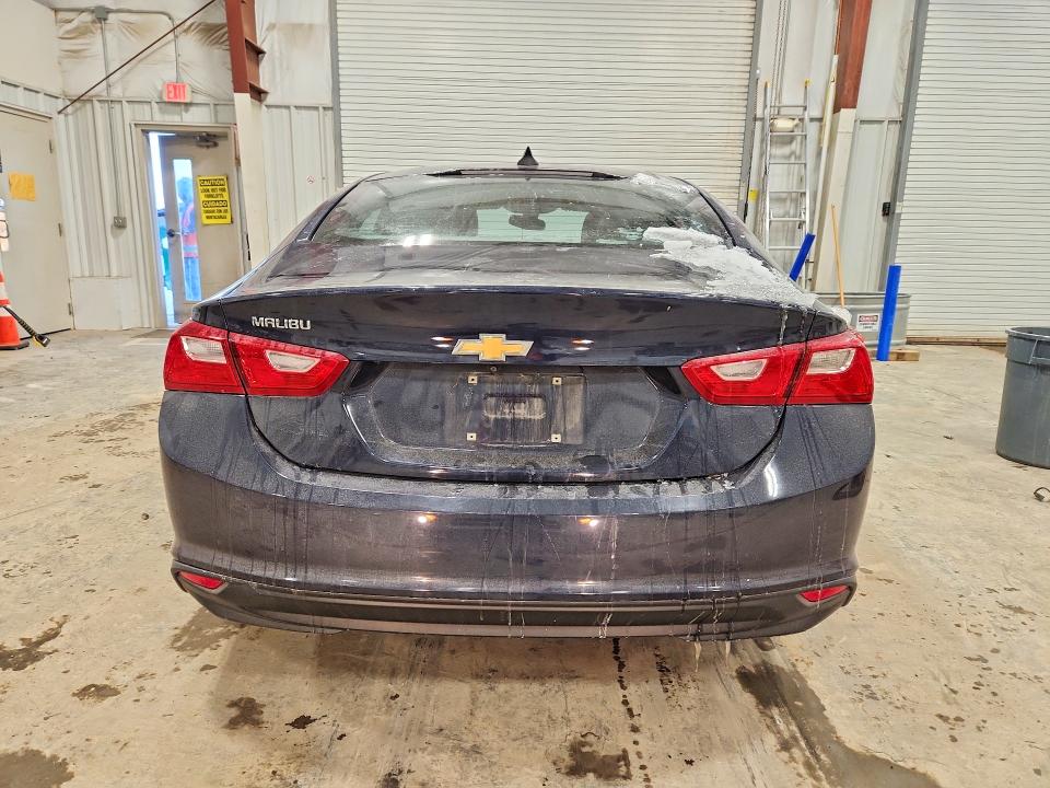 1G1ZB5ST5HF169504