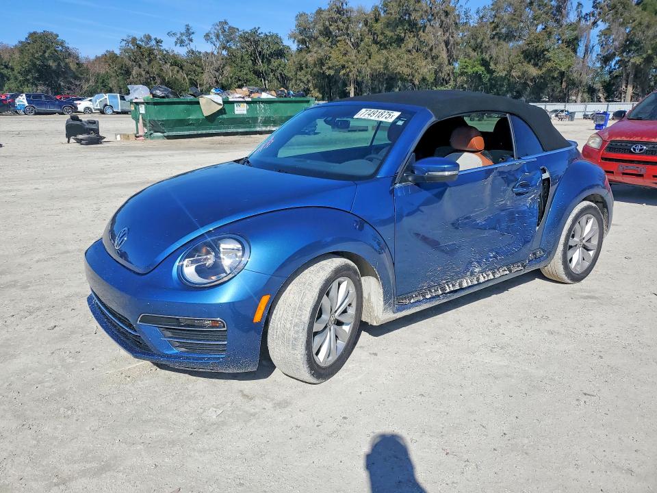 2017 VOLKSWAGEN BEETLE — VIN 3VW517AT6HM813658