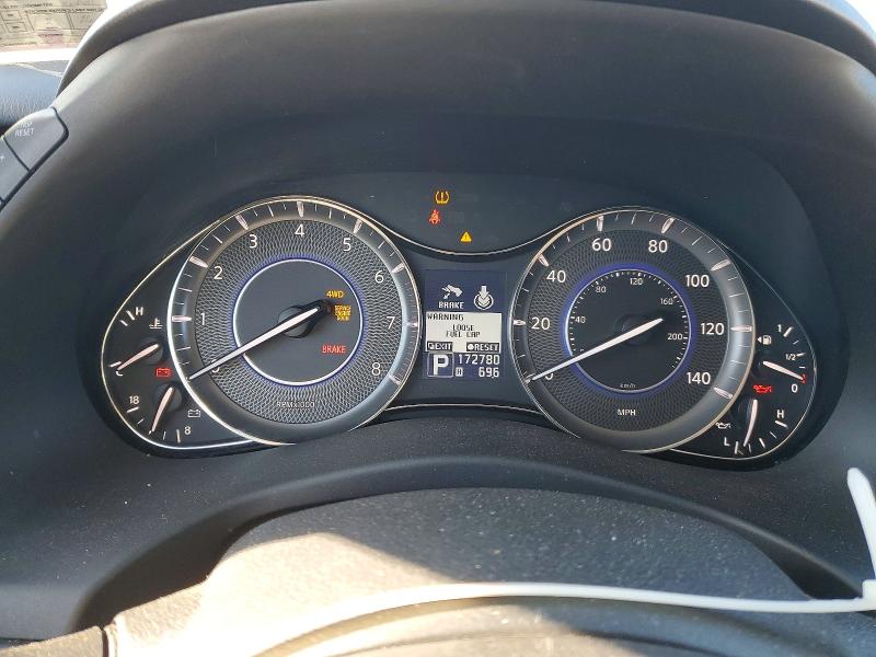 JN8AZ2NCXB9301306