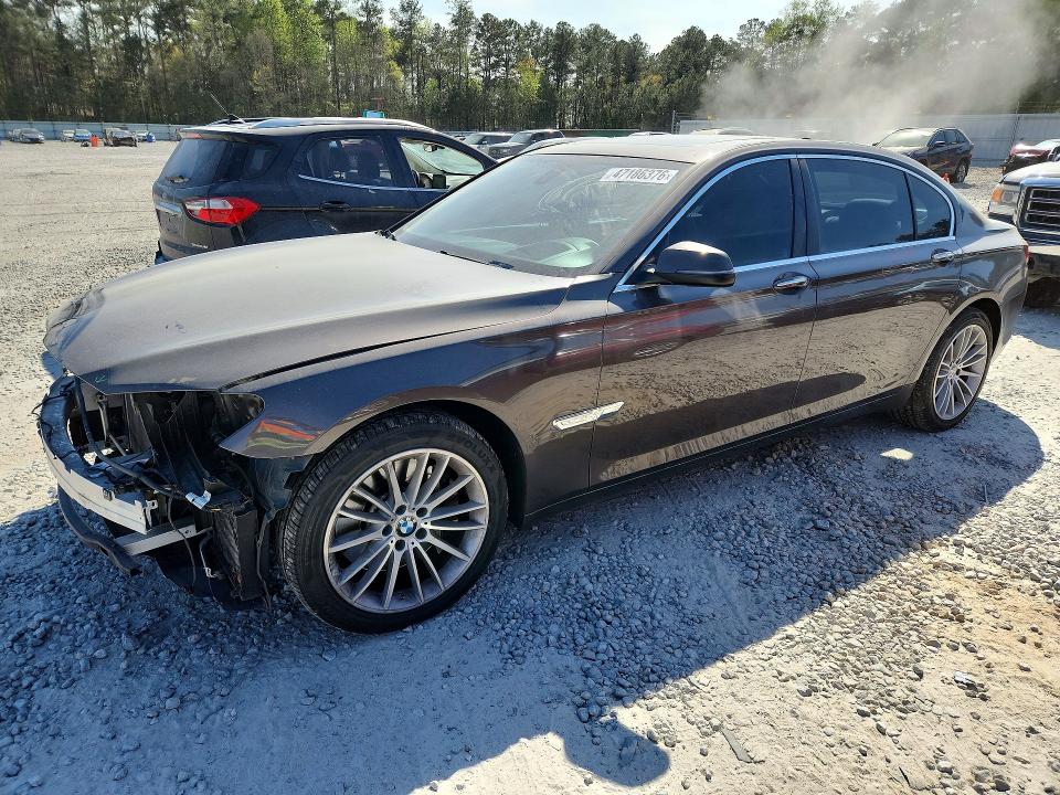 2015 BMW 750 — VIN WBAYE8C52FD781144