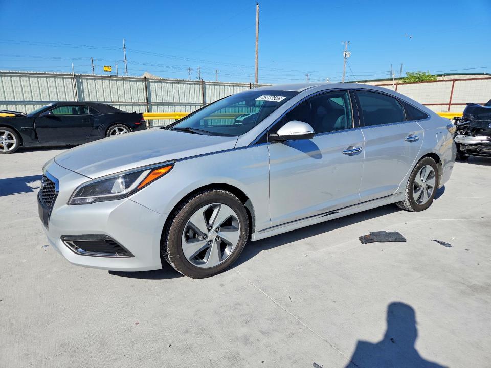 2016 HYUNDAI SONATA HYBRID — VIN KMHE34L13GA017948