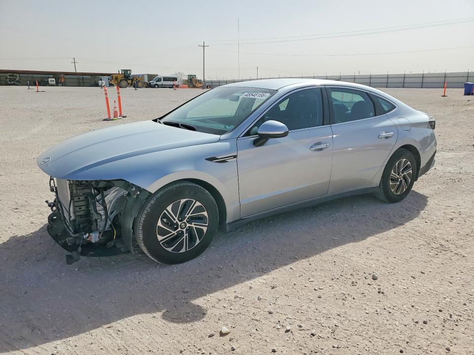 2025 HYUNDAI SONATA HYBRID — VIN KMHL24JJ8TA143939