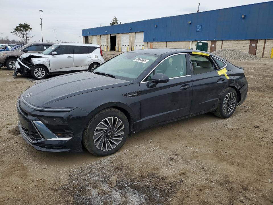 2024 HYUNDAI SONATA HYBRID — VIN KMHL34JJ8RA099608