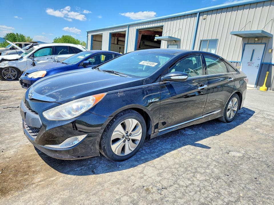 2015 HYUNDAI SONATA HYBRID — VIN KMHEC4A40FA123964