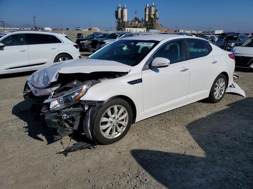 2015 KIA OPTIMA — VIN 5XXGN4A79FG379932