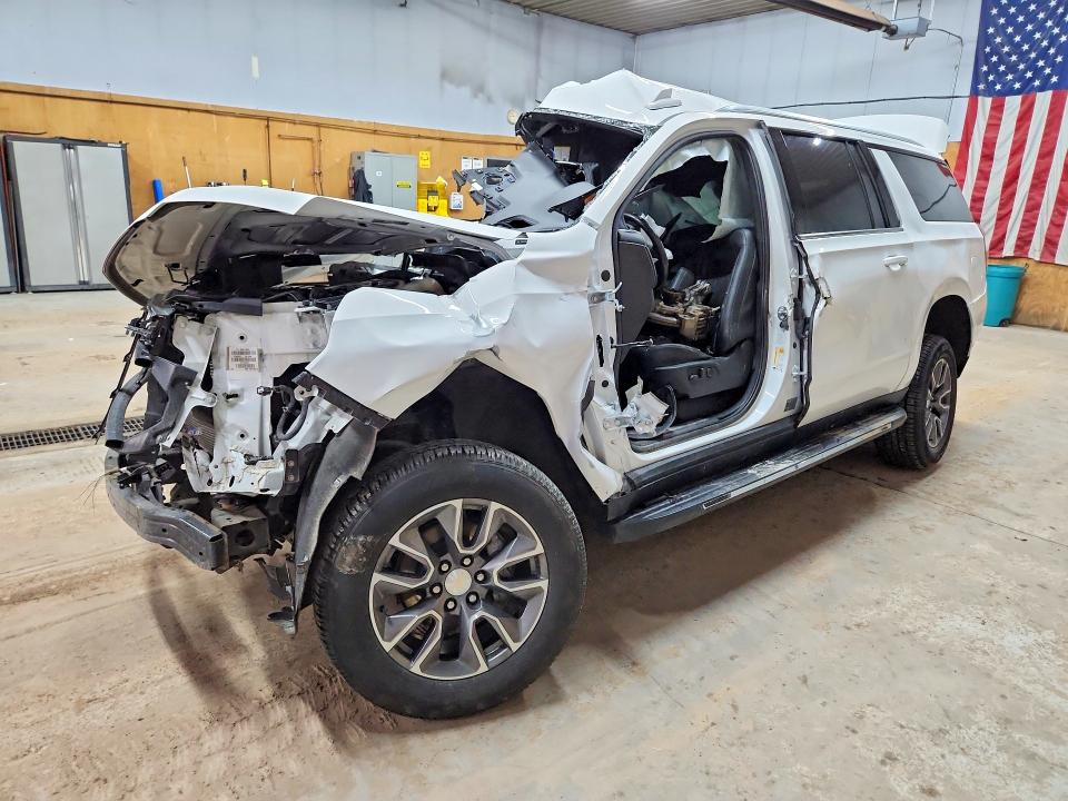 2022 CHEVROLET SUBURBAN — VIN 1GNSKCKD9NR361693