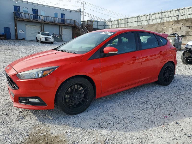 2017 FORD FOCUS ST — VIN 1FADP3L9XHL331760