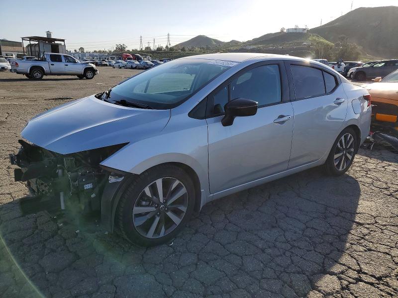 2020 NISSAN VERSA SR — VIN 3N1CN8FV3LL812953