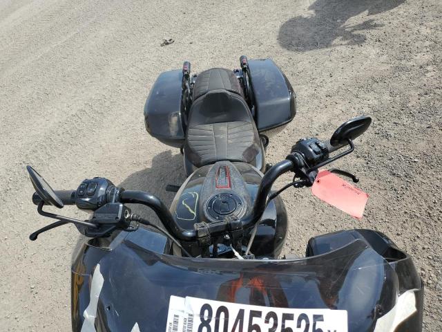 5HD1TL83XSB950683