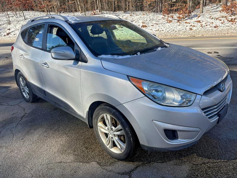 2012 HYUNDAI TUCSON GLS — VIN KM8JUCAC0CU395910