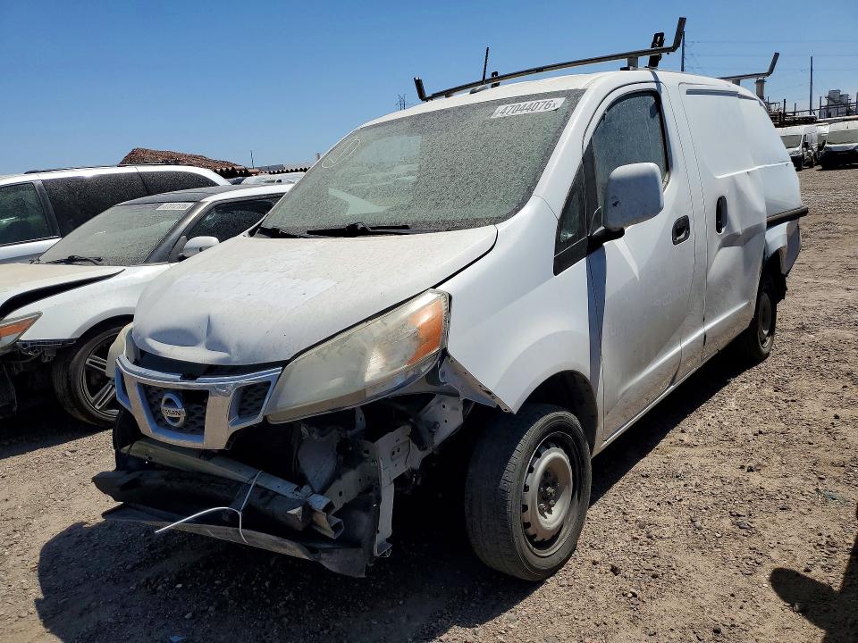 2015 NISSAN NV200 — VIN 3N6CM0KN2FK696157