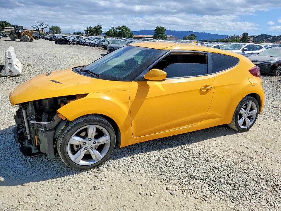 2015 HYUNDAI VELOSTER — VIN KMHTC6AD4FU228525
