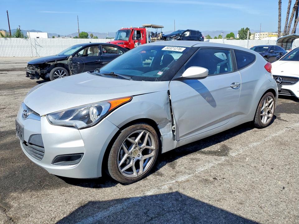 2016 HYUNDAI VELOSTER — VIN KMHTC6AD4GU286605