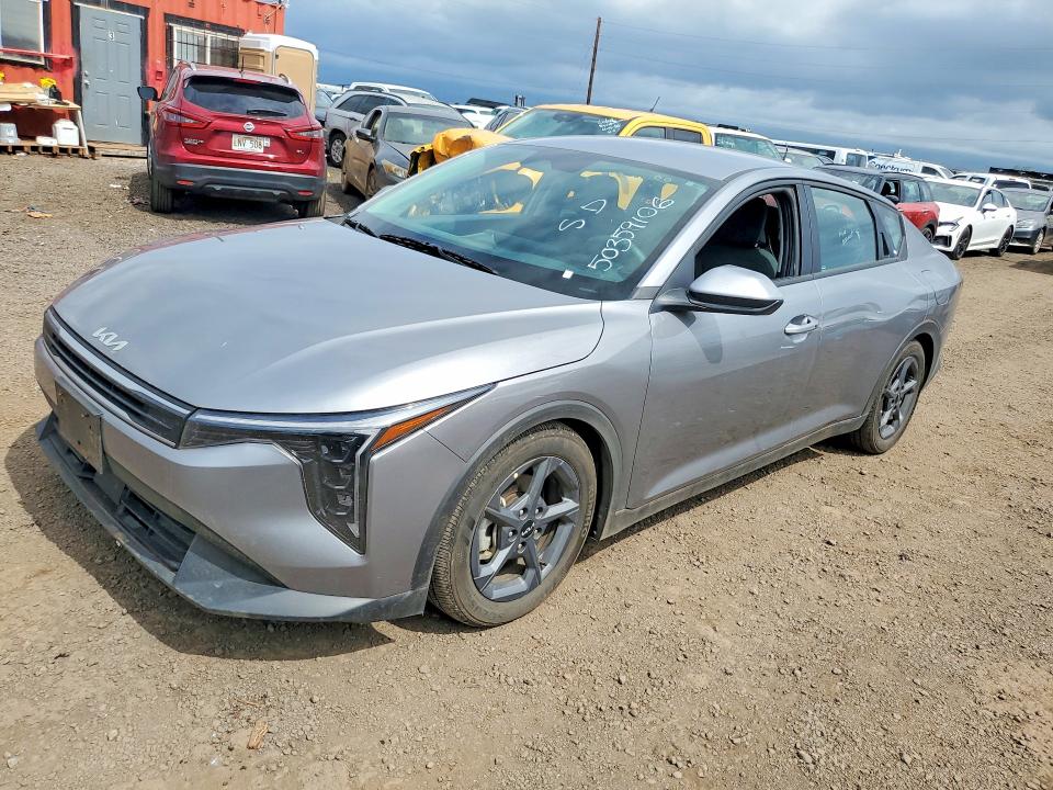 2025 KIA K4 — VIN 3KPFT4DE5SE067718