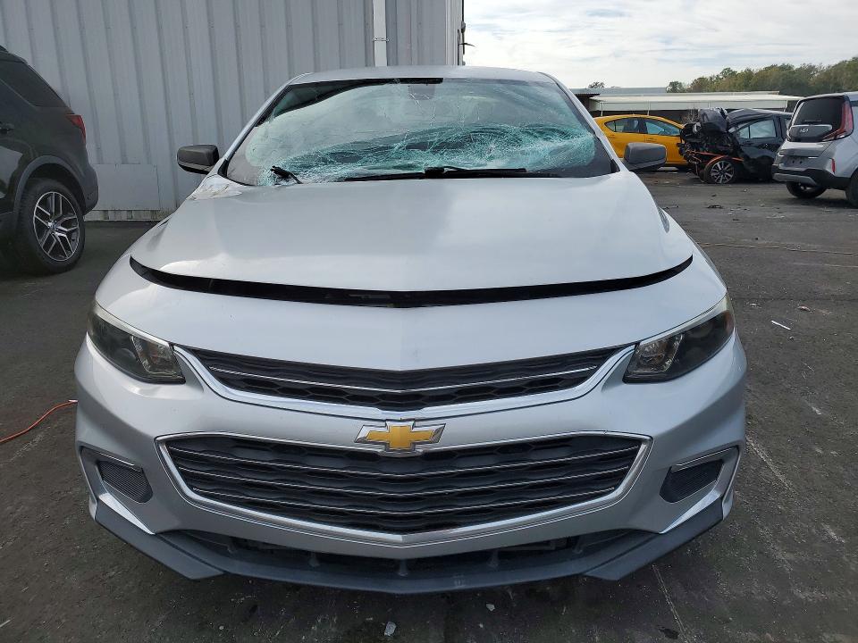 1G1ZB5ST6GF297572