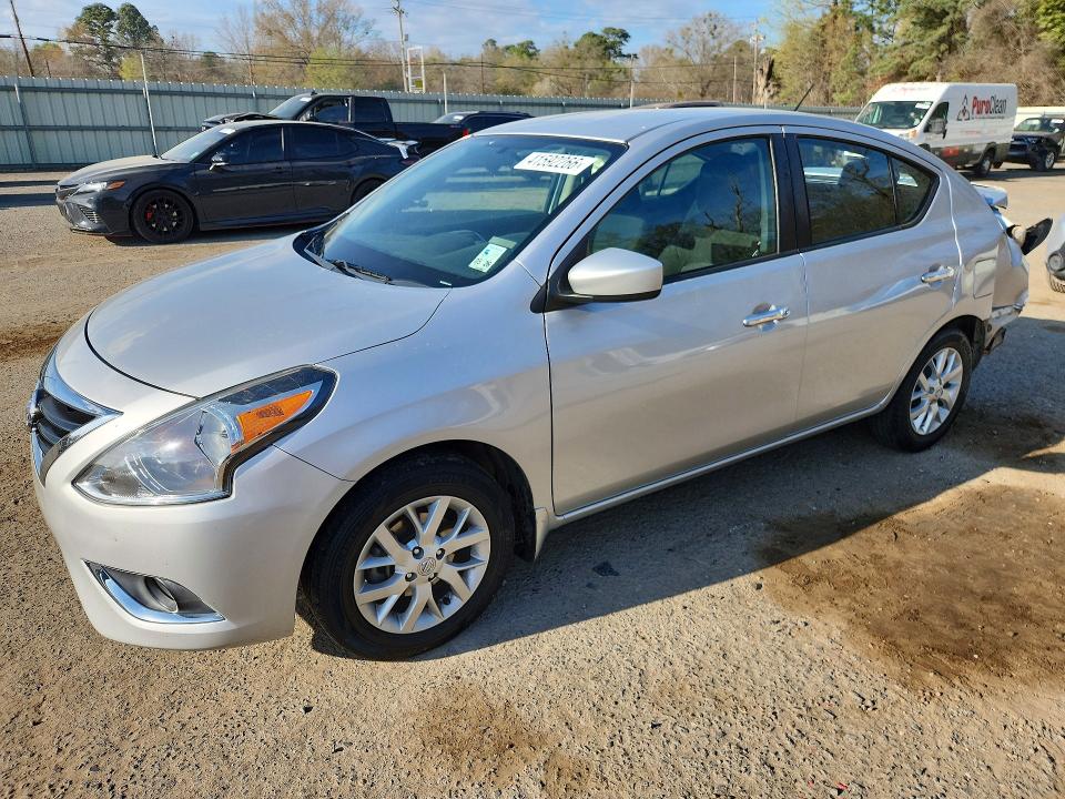2017 NISSAN VERSA — VIN 3N1CN7AP4HL902784