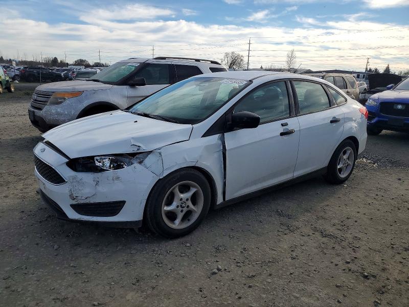 2016 FORD FOCUS S — VIN 1FADP3E28GL310713