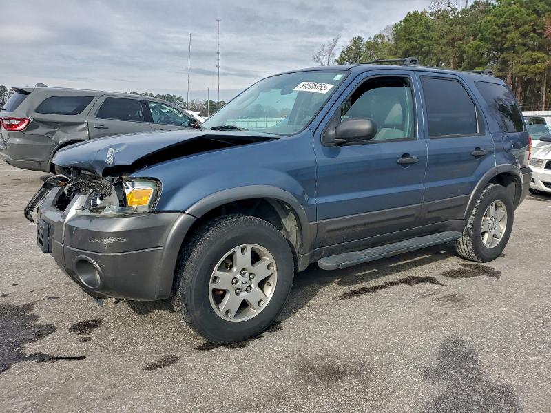 2005 FORD ESCAPE XLT — VIN 1FMCU03175KA65201