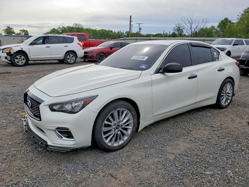JN1EV7AR0JM610135
