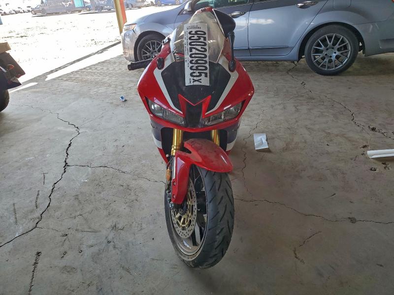 JH2PC4085PK700041