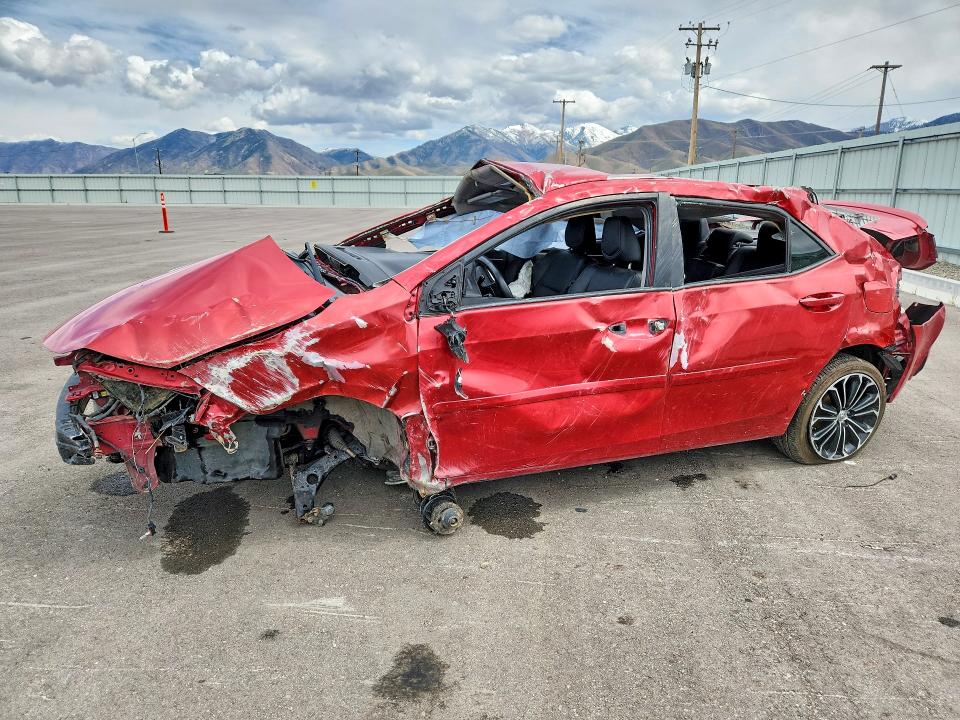 2016 TOYOTA COROLLA — VIN 2T1BURHE1GC662719